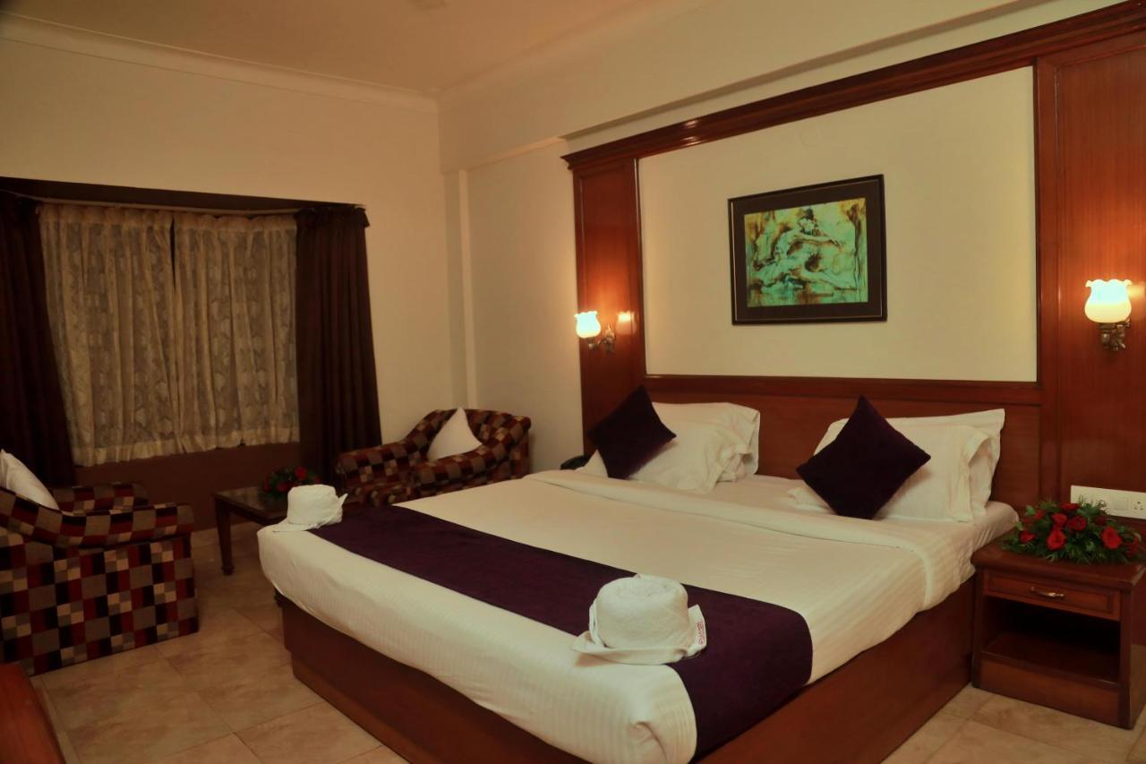 Hotel Edassery Mansion Kochi Exterior foto