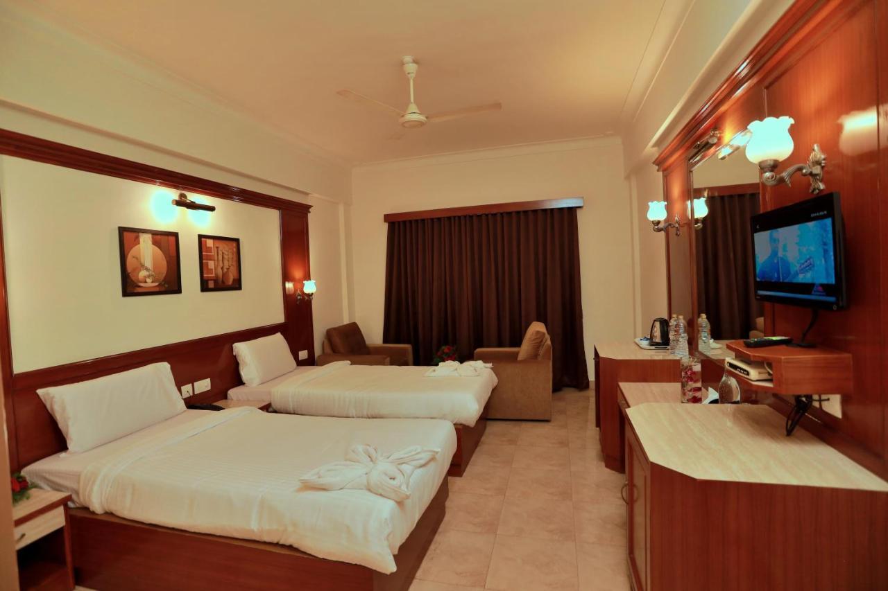 Hotel Edassery Mansion Kochi Exterior foto