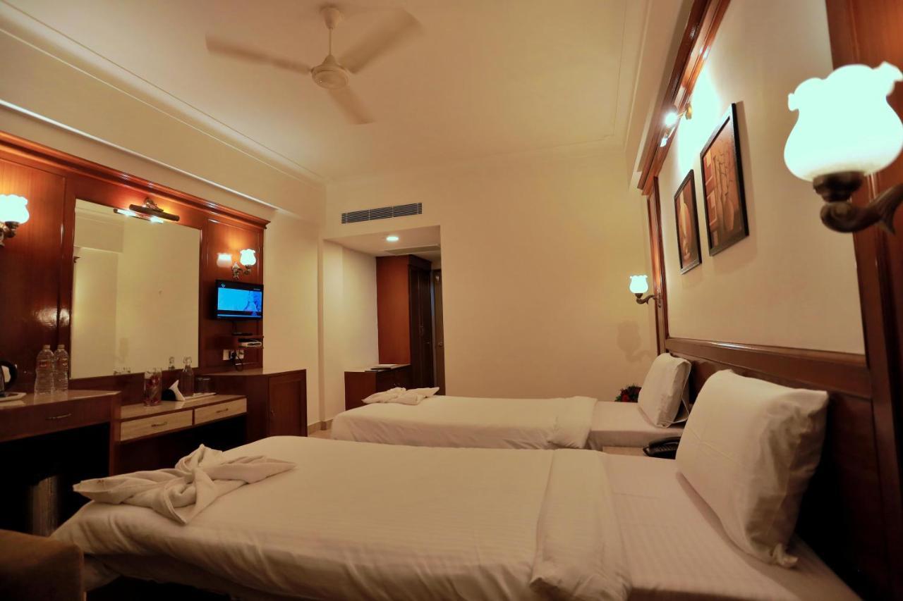 Hotel Edassery Mansion Kochi Exterior foto