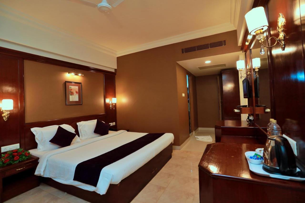 Hotel Edassery Mansion Kochi Exterior foto
