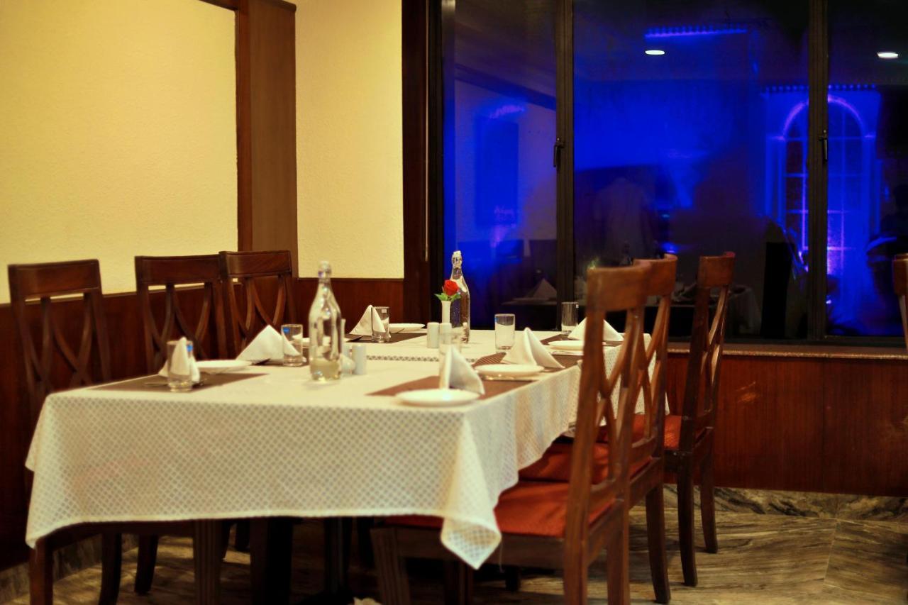 Hotel Edassery Mansion Kochi Exterior foto