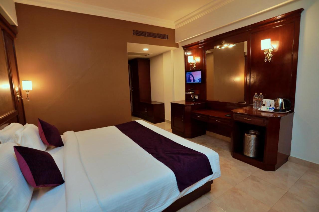 Hotel Edassery Mansion Kochi Exterior foto