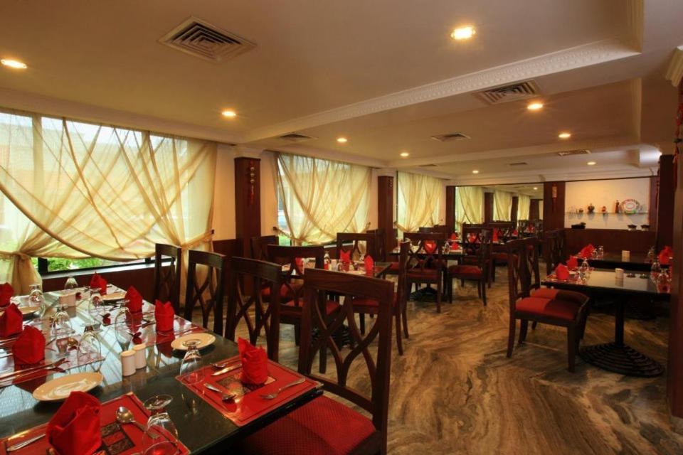 Hotel Edassery Mansion Kochi Exterior foto
